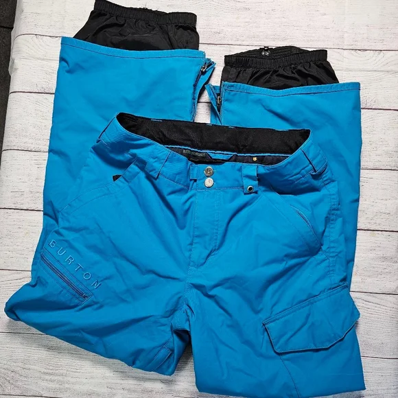 Burton medium snowboarding/ski pants - Picture 4 of 16